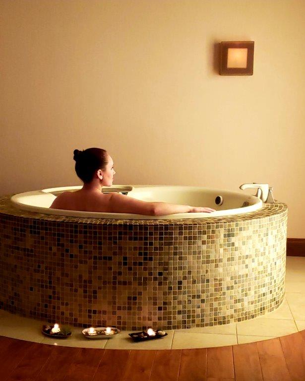 Wellness Retreats & Spa Resorts in Wisconsin The Osthoff Resort Aspira Spa Suite